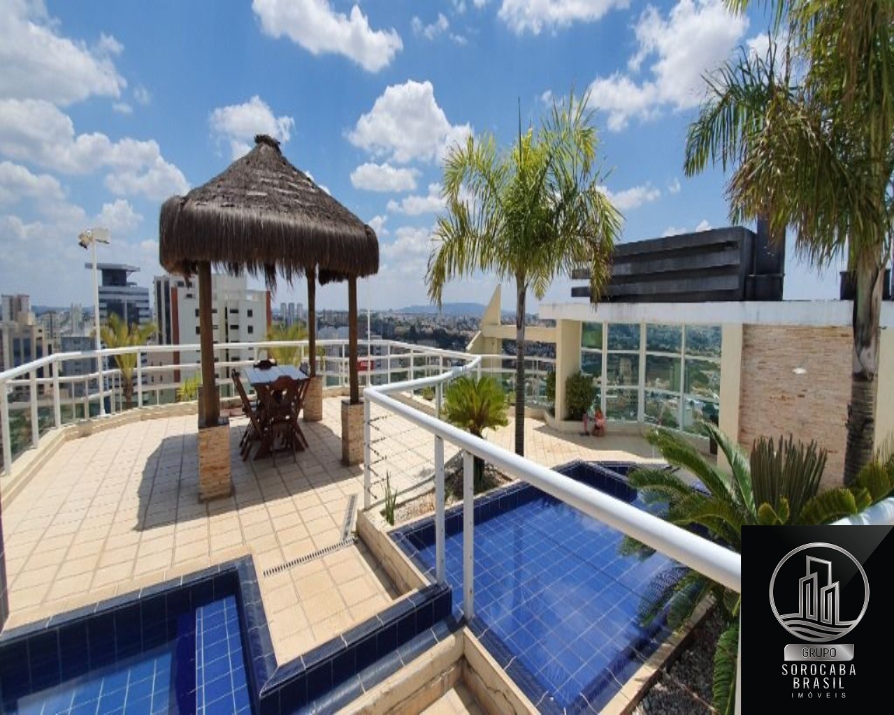 Apartamento com 3 dormitórios à venda, 140 m² por R$ 960.000