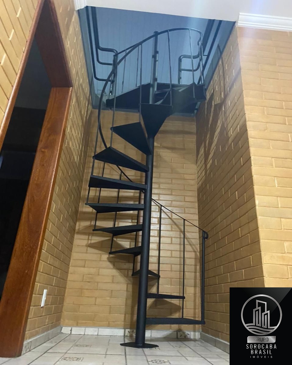 Sobrado com 3 dormitórios em ibiti reserva 311m² no valor de