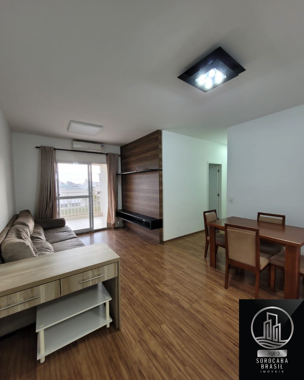 Apartamento com 3 dormitórios à venda, 79 m² por R$ 450.000 