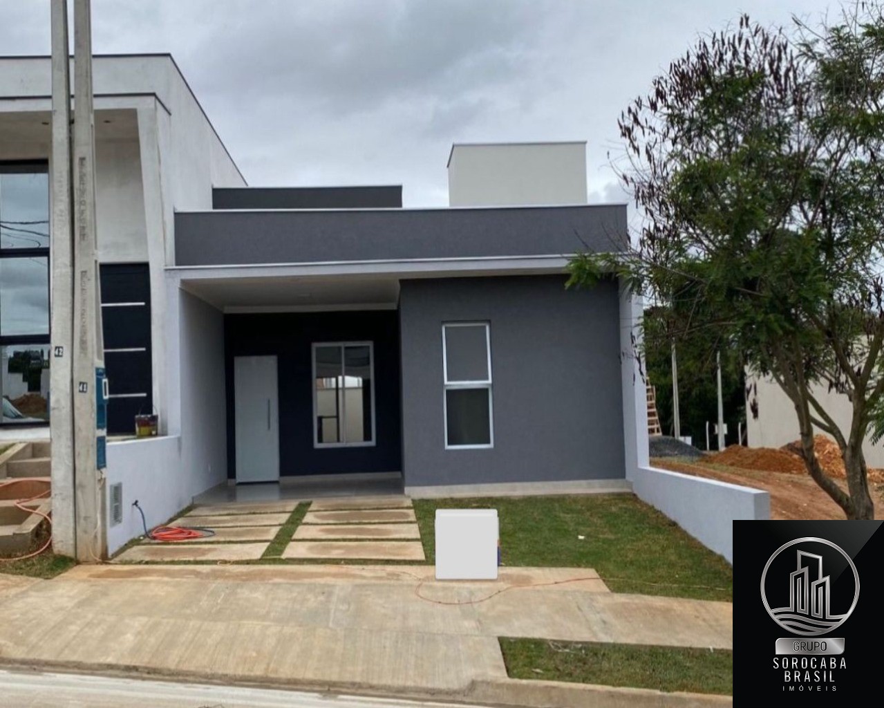 Casa com 3 dormitórios à venda, 98 m² por R$ 520.000 - além 