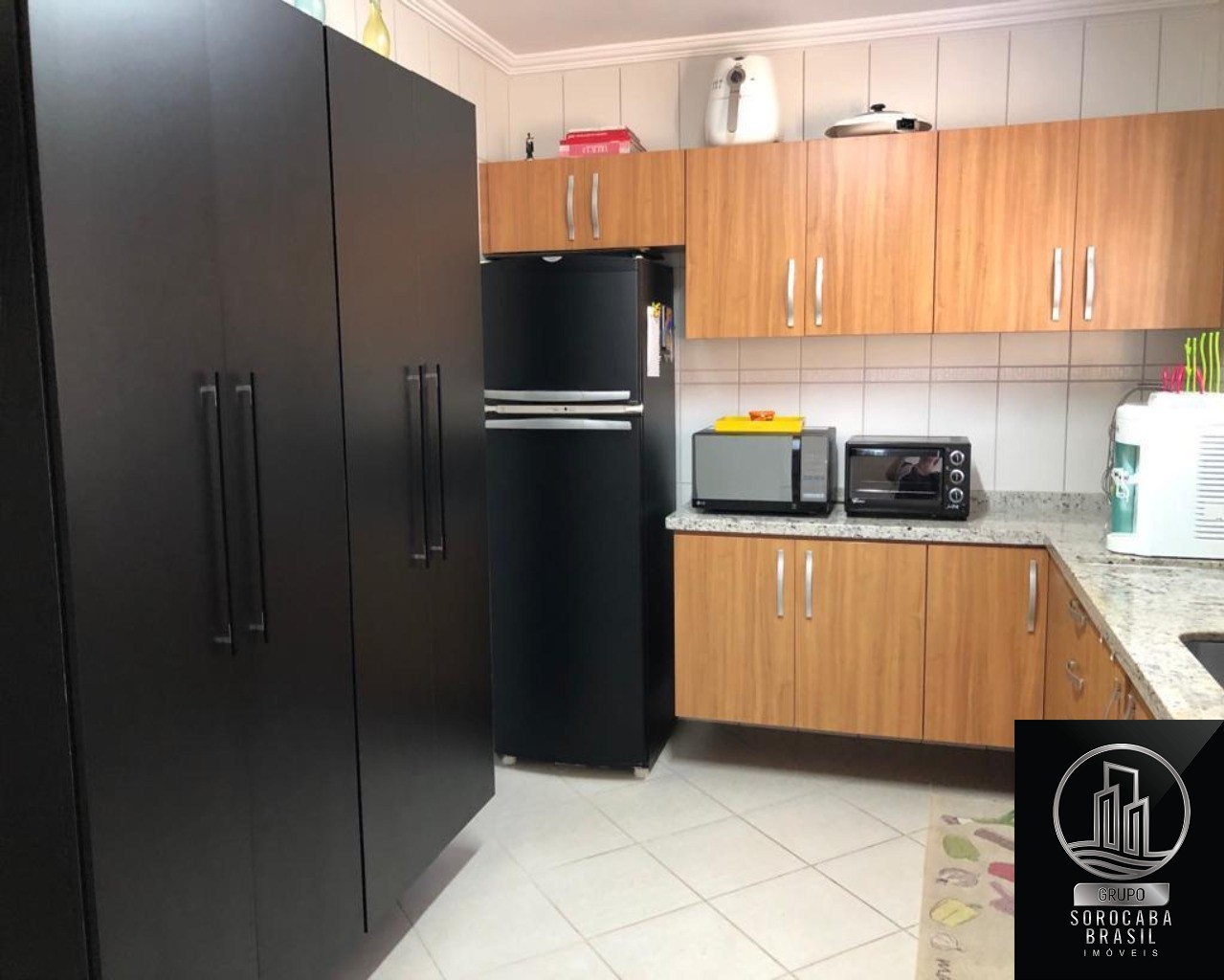 Casa com 3 dormitórios à venda, 149 m² por R$ 900.000 - camp
