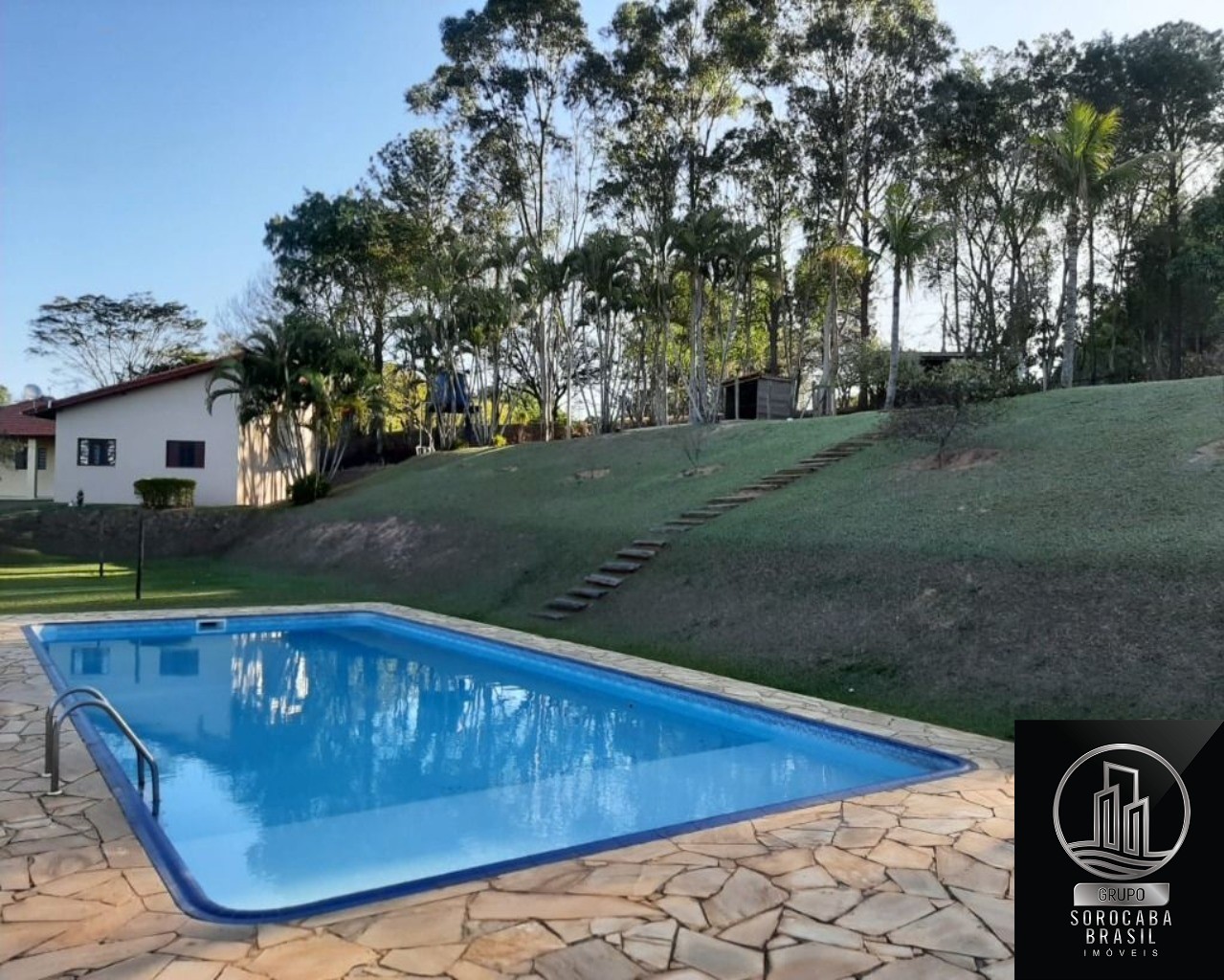 Chácara com 3 dormitórios à venda, 27000 m² por R$ 4.100.000