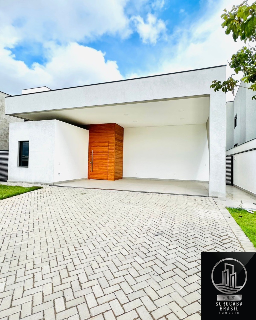 Casa com 3 dormitórios à venda, 240 m² por R$ 1.900.000 - al