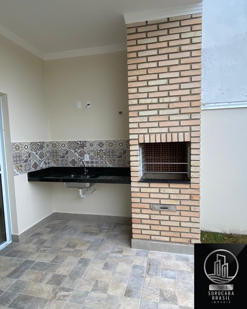 Casa com 3 dormitórios à venda, 98 m² por R$ 520.000 - além 