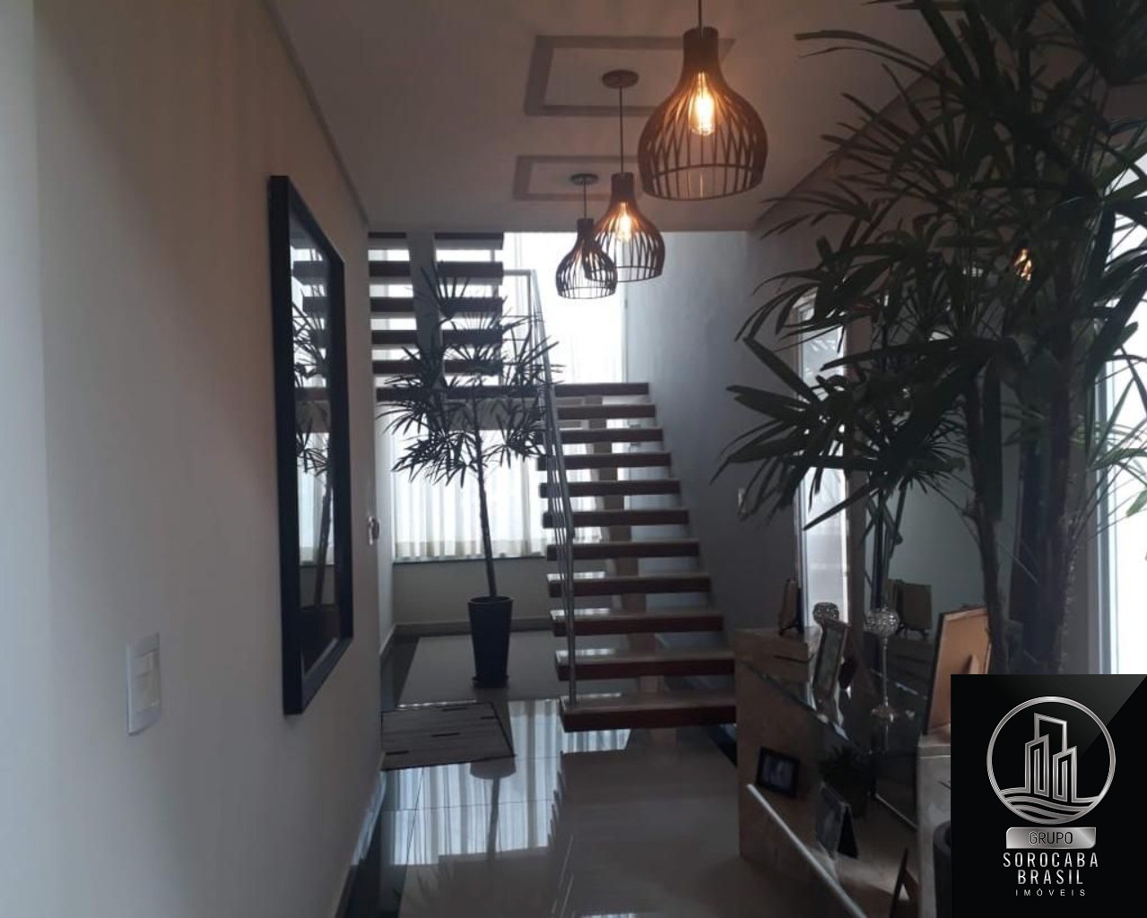 Casa com 3 dormitórios à venda, 300 m² por R$ 1.950.000 - co