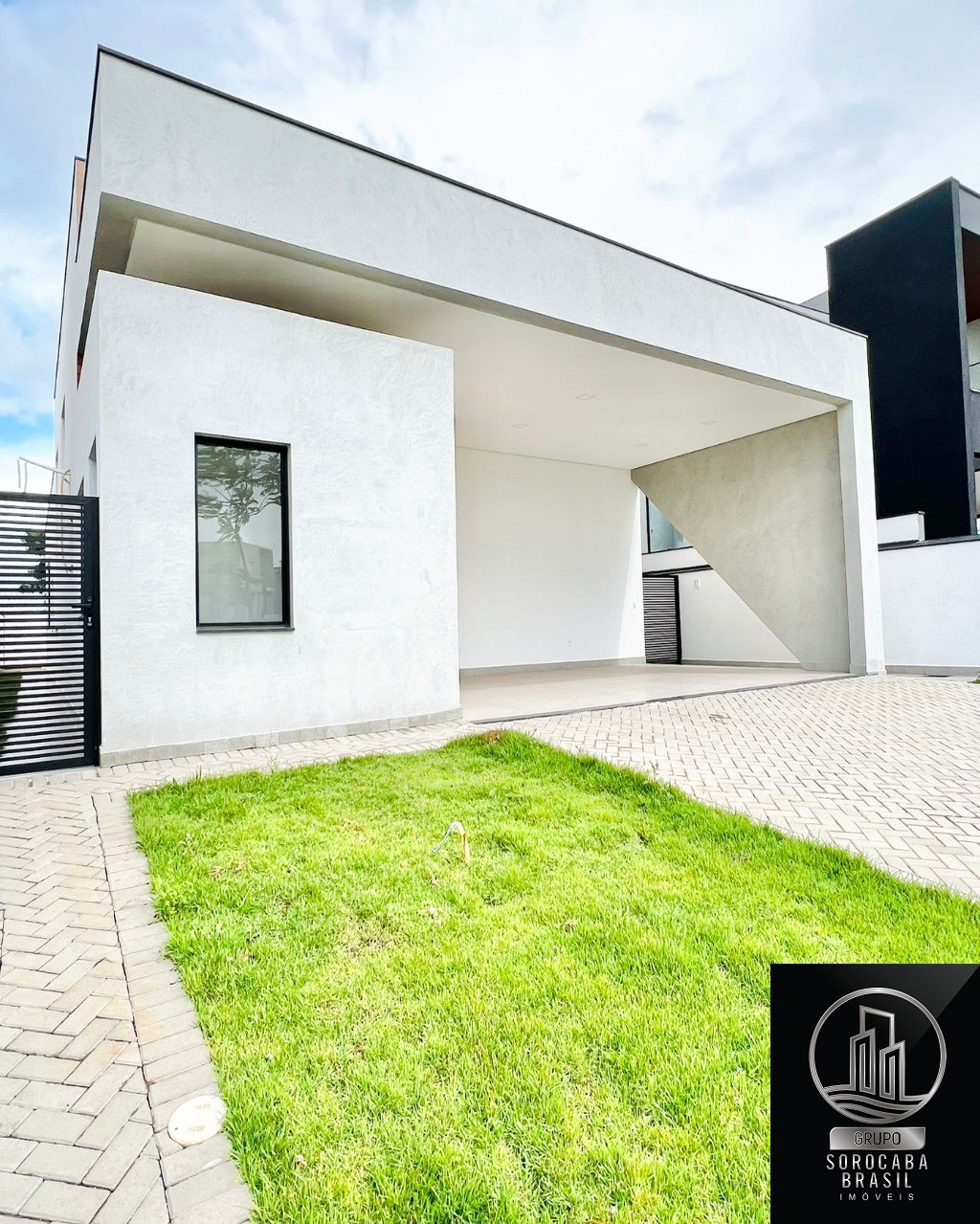 Casa com 3 dormitórios à venda, 240 m² por R$ 1.900.000 - al