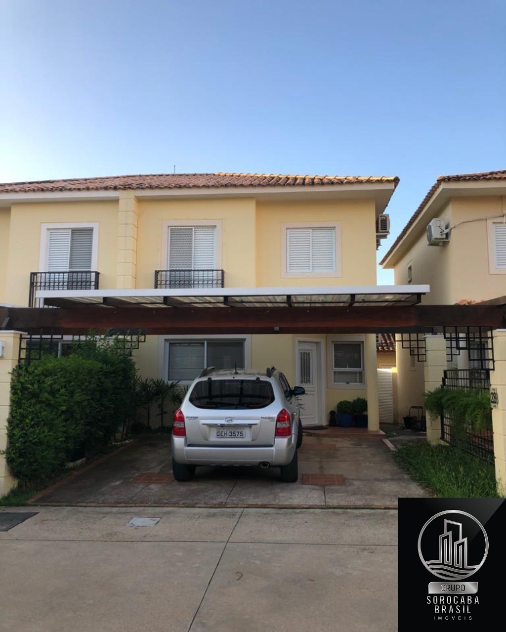Casa com 3 dormitórios à venda, 149 m² por R$ 900.000 - camp