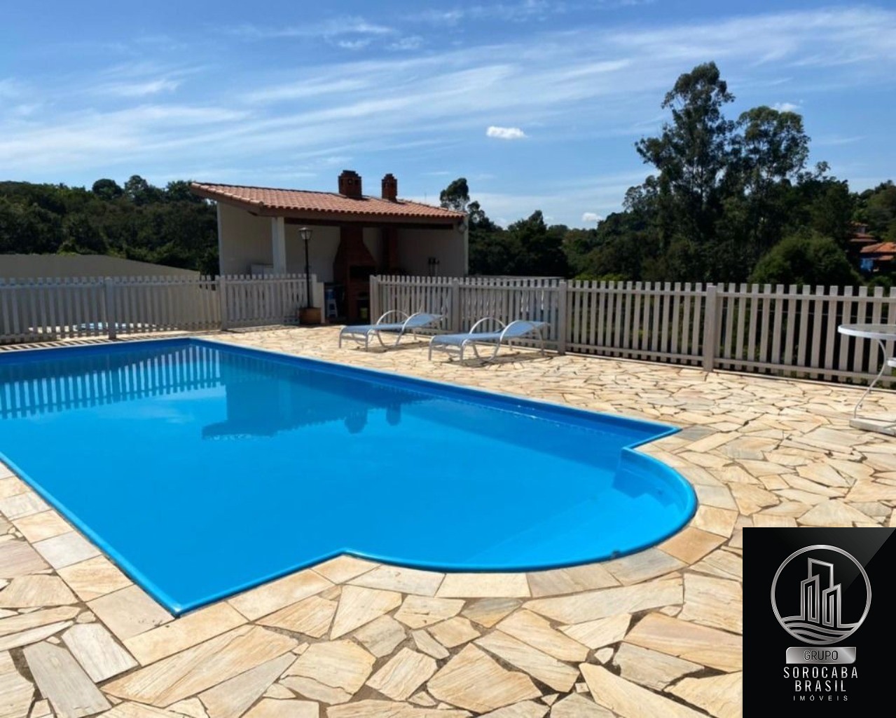Casa com 4 dormitórios à venda, 376 m² por R$ 1.900.000 - va