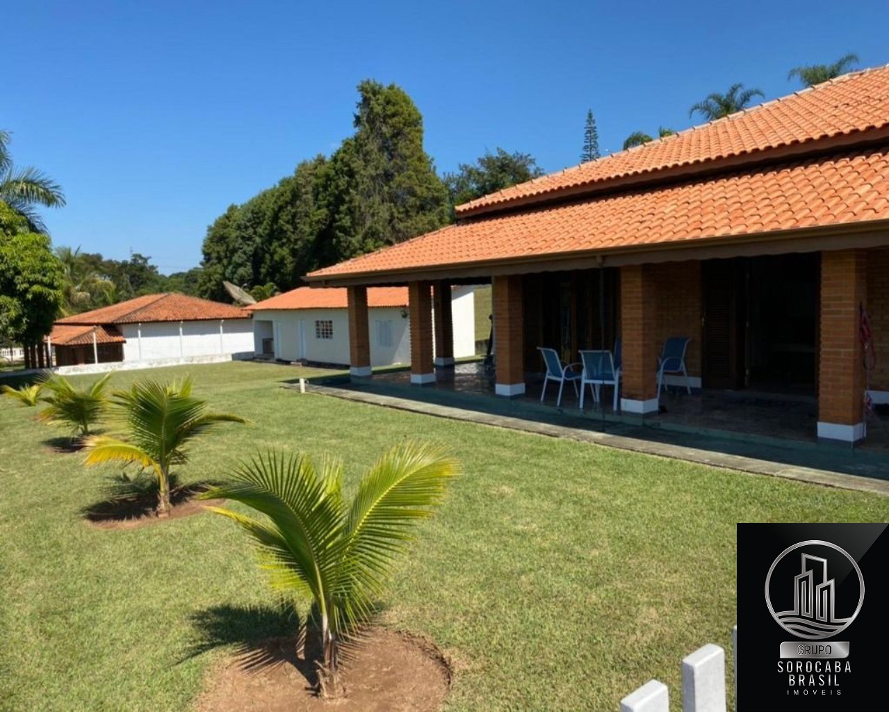 Casa com 4 dormitórios à venda, 376 m² por R$ 1.900.000 - va