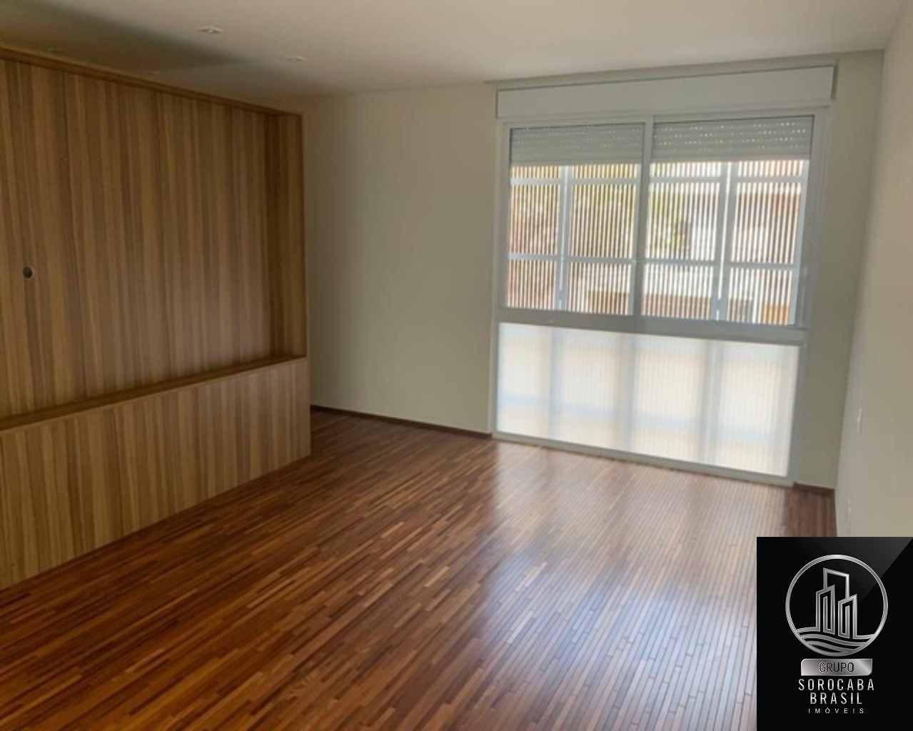Sobrado com 3 dormitórios à venda, 300 m² por R$ 1.990.000 -