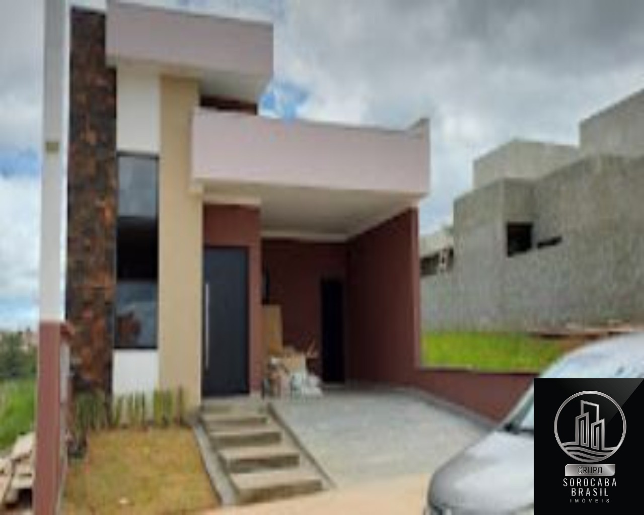 Casa com 3 dormitórios à venda, 137 m² por R$ 840.000 - wane