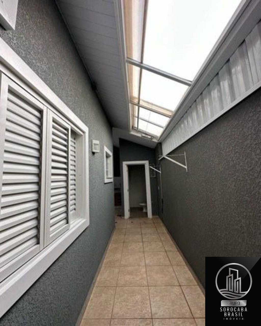 Casa com 3 dormitórios à venda, 120 m² por R$ 650.000 - jard