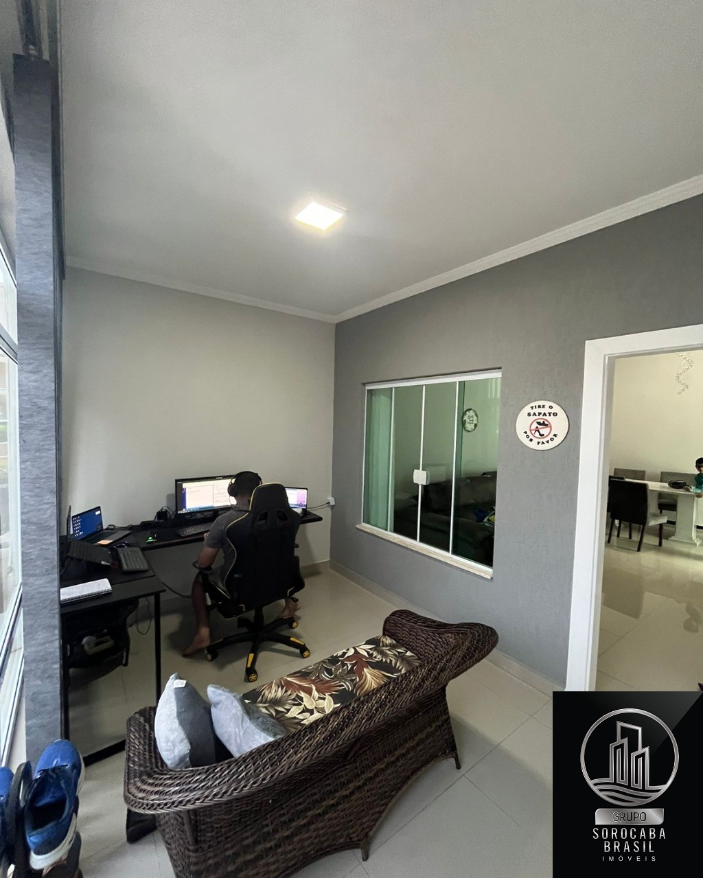 Casa com 3 dormitórios à venda, 110 m² por R$ 636.000 - lote