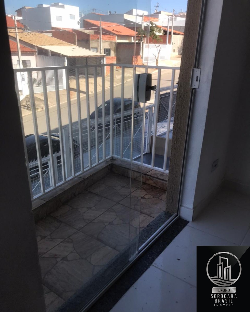 Apartamento com 2 dormitórios à venda, 50 m² por R$ 160.000 