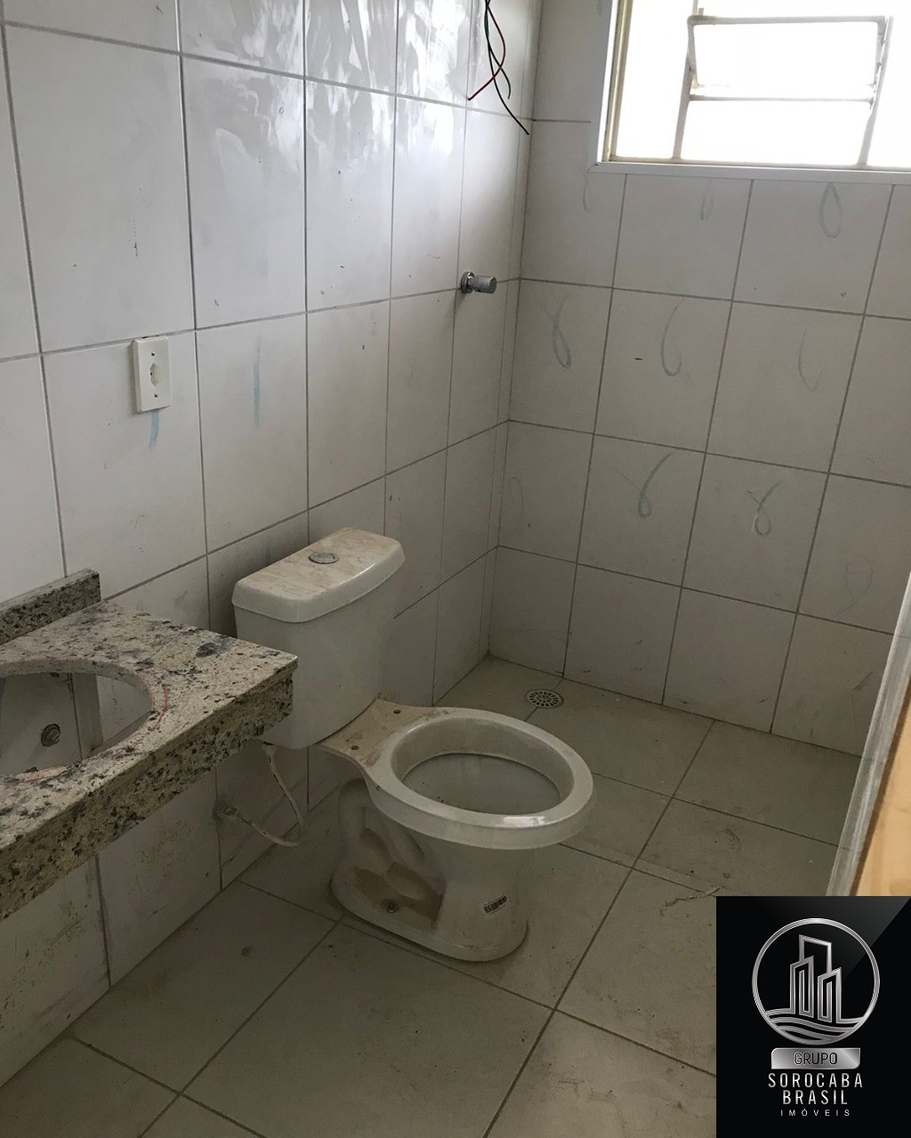 Casa com 2 dormitórios à venda, 57 m² por R$ 199.900 - parqu