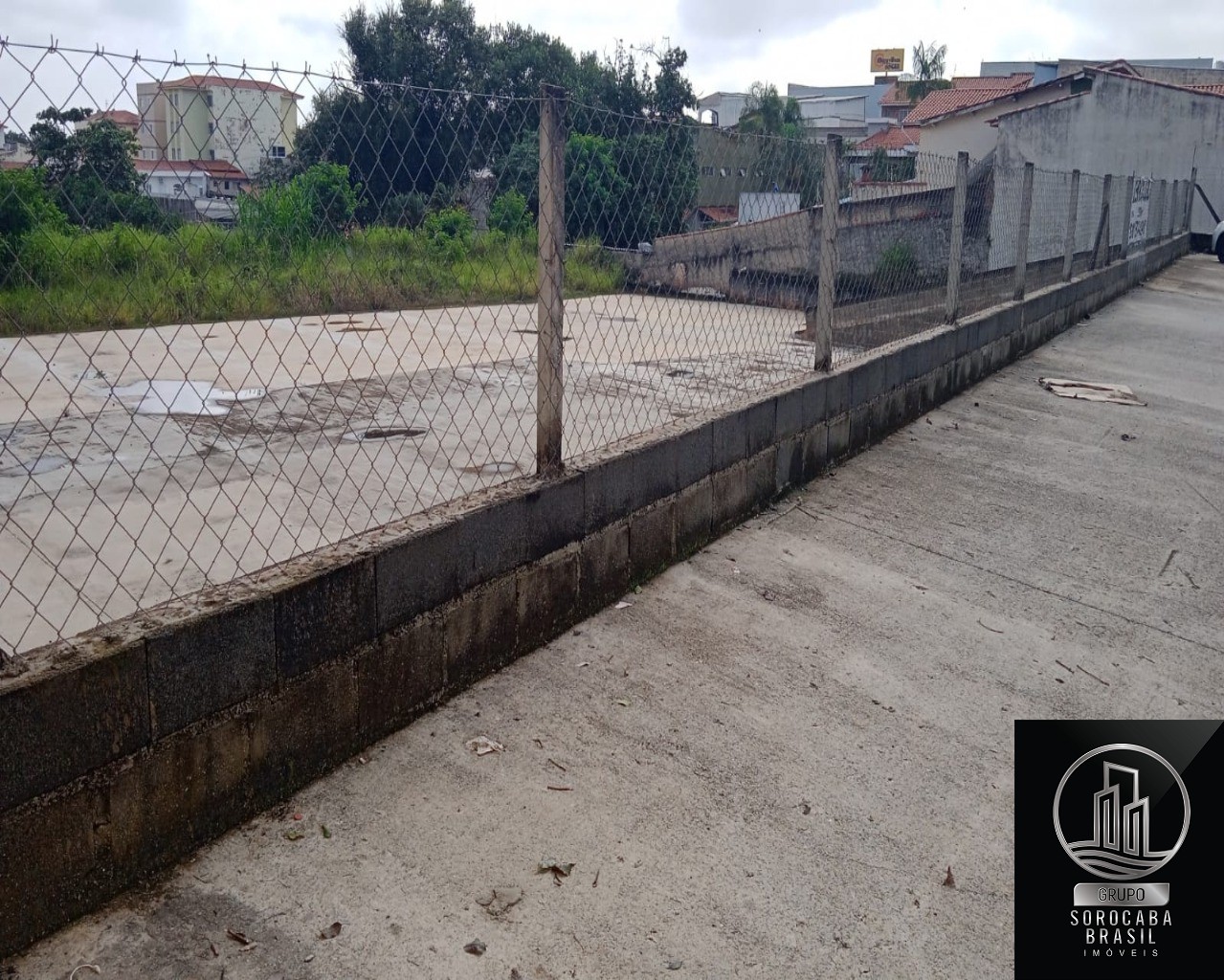 Terreno à venda, 2200 m² por R$ 3.975.000 - jardim simus - s
