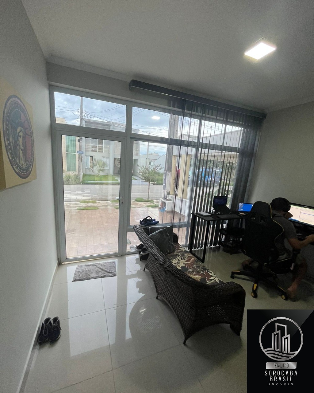 Casa com 3 dormitórios à venda, 110 m² por R$ 636.000 - lote