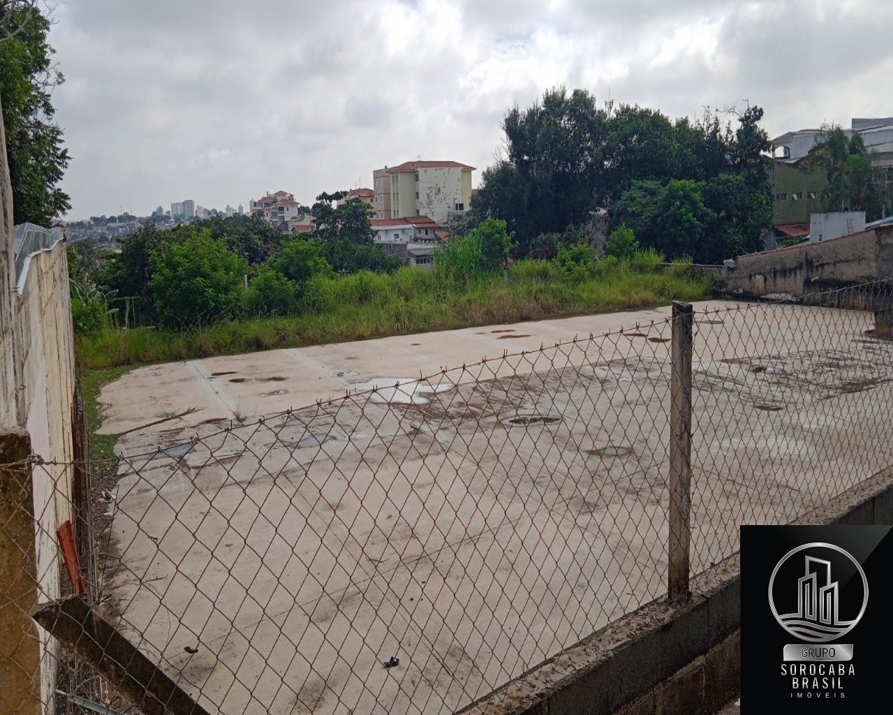 Terreno à venda, 2200 m² por R$ 3.975.000 - jardim simus - s