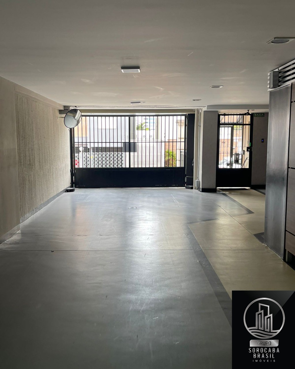Apartamento com 2 dormitórios à venda, 65 m² por R$ 500.000 