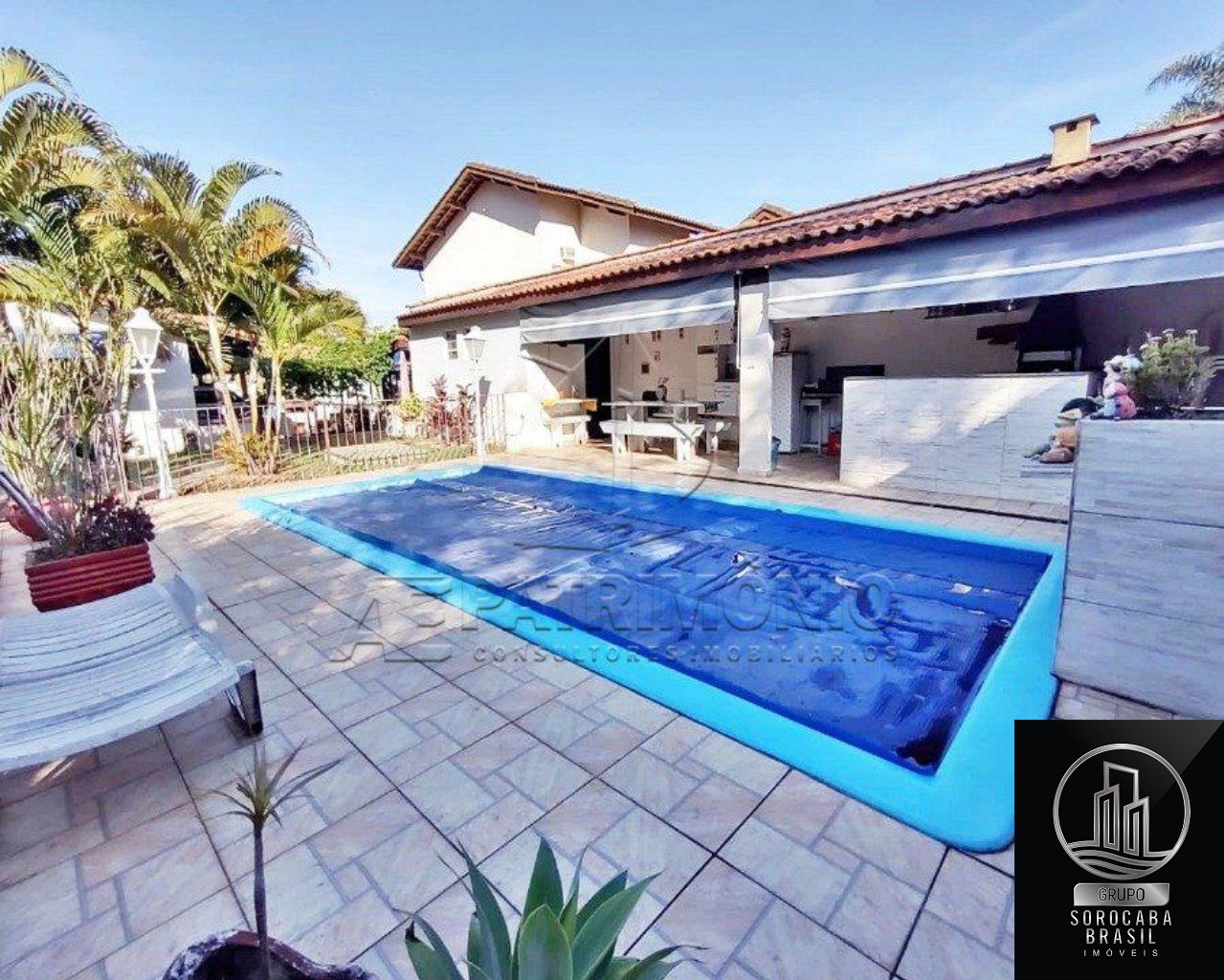 Casa com 4 dormitórios à venda, 335 m² por R$ 1.250.000 - ja