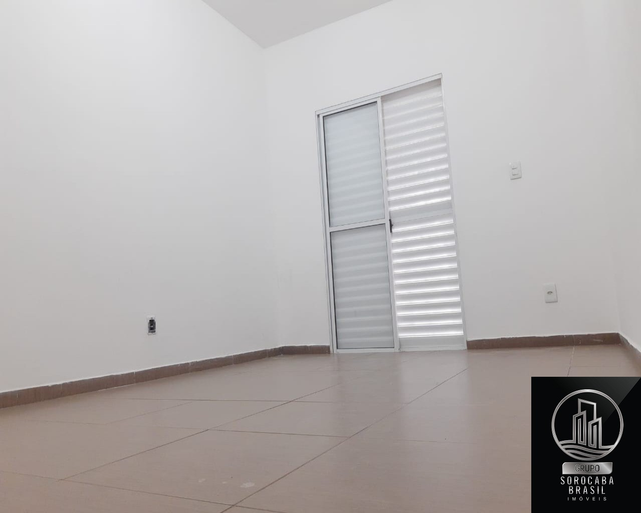 Sobrado com 2 dormitórios para alugar, 220 m² por R$ 3.128/m