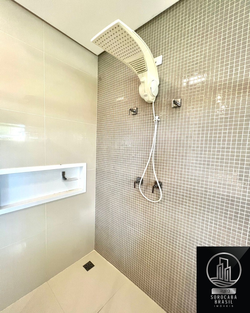 Casa com 3 dormitórios à venda, 324 m² por R$ 2.800.000 - al