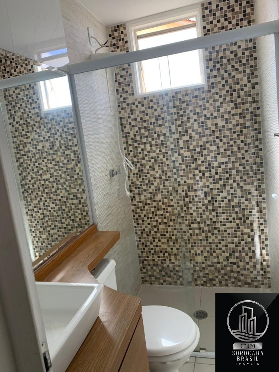 Apartamento com 2 dormitórios à venda, 46 m² por R$ 179.000 