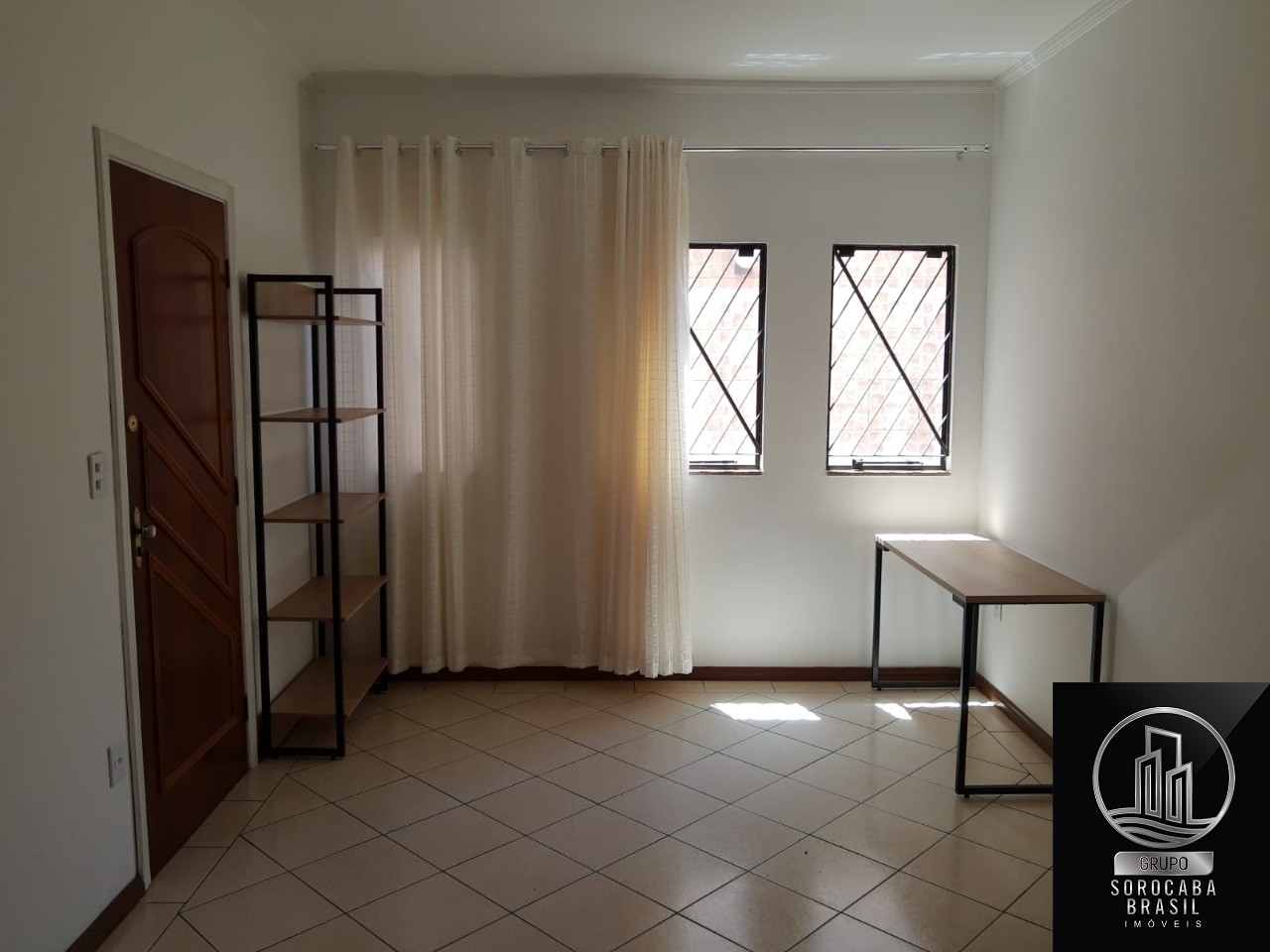 Apartamento com 2 dormitórios à venda, 87 m² por R$ 310.000 