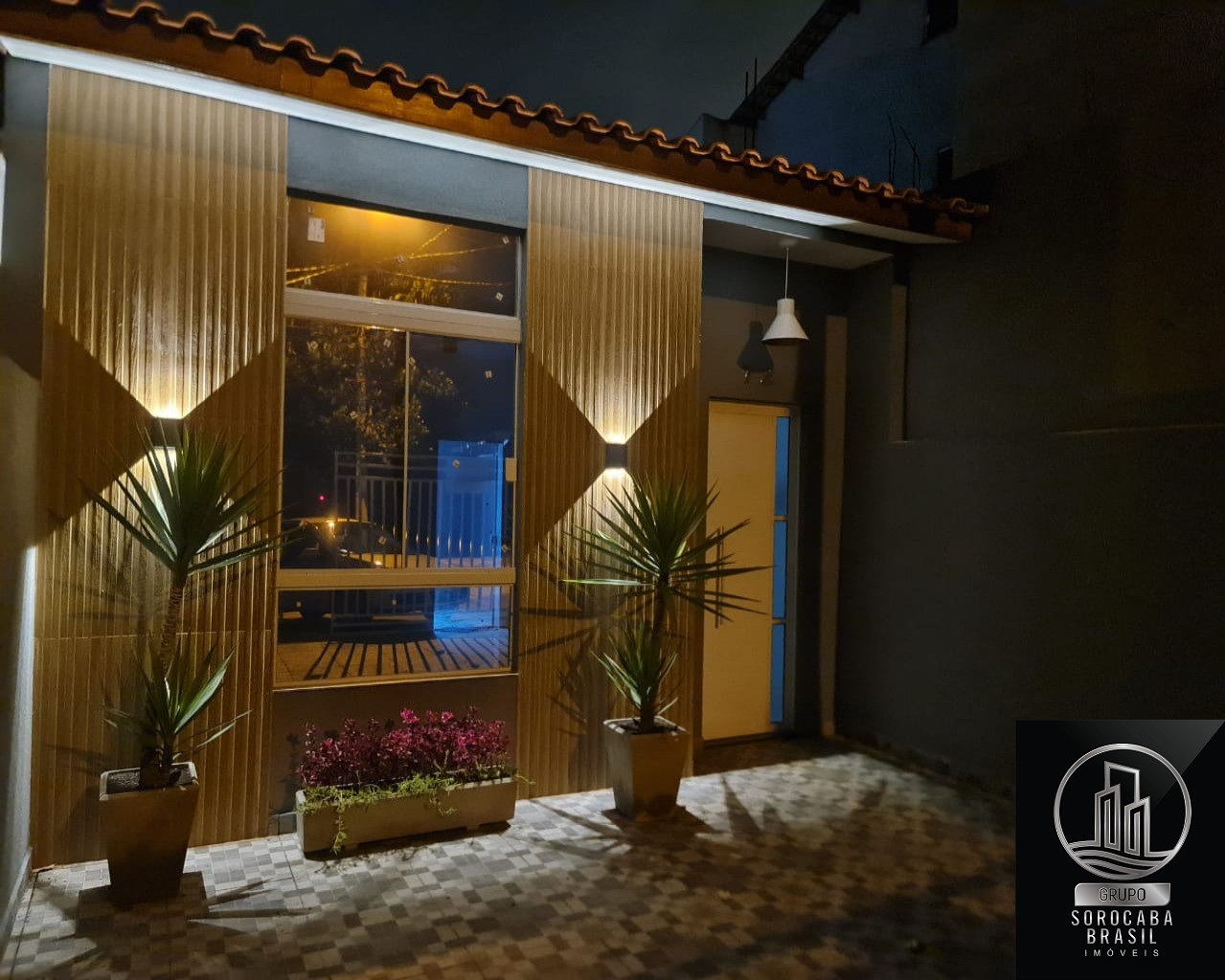 Casa com 3 dormitórios à venda, 82 m² por R$ 300.000 - parqu