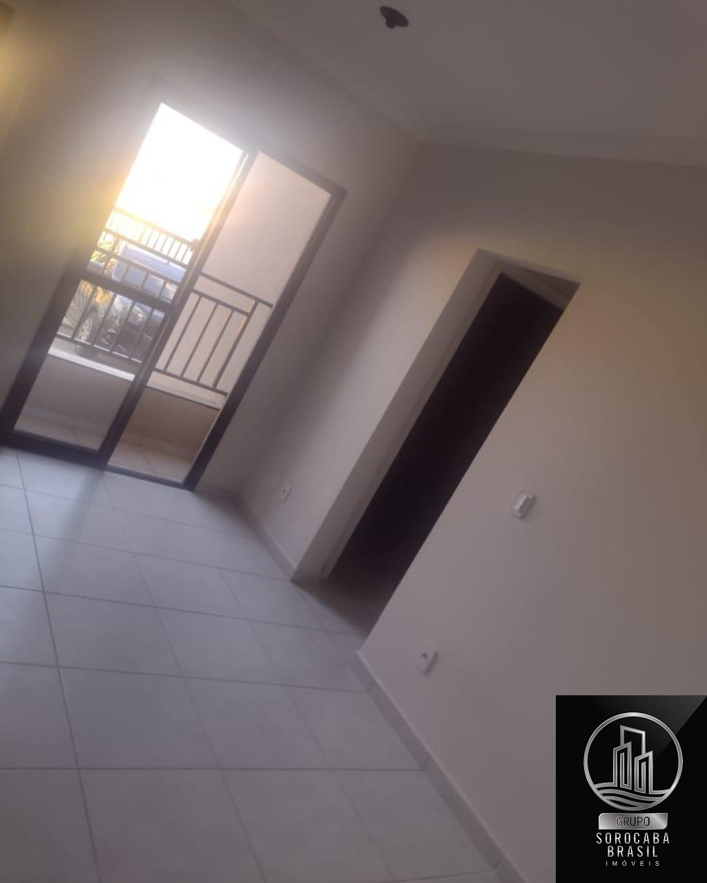 Apartamento com 2 dormitórios para alugar, 44 m² por R$ 1.13