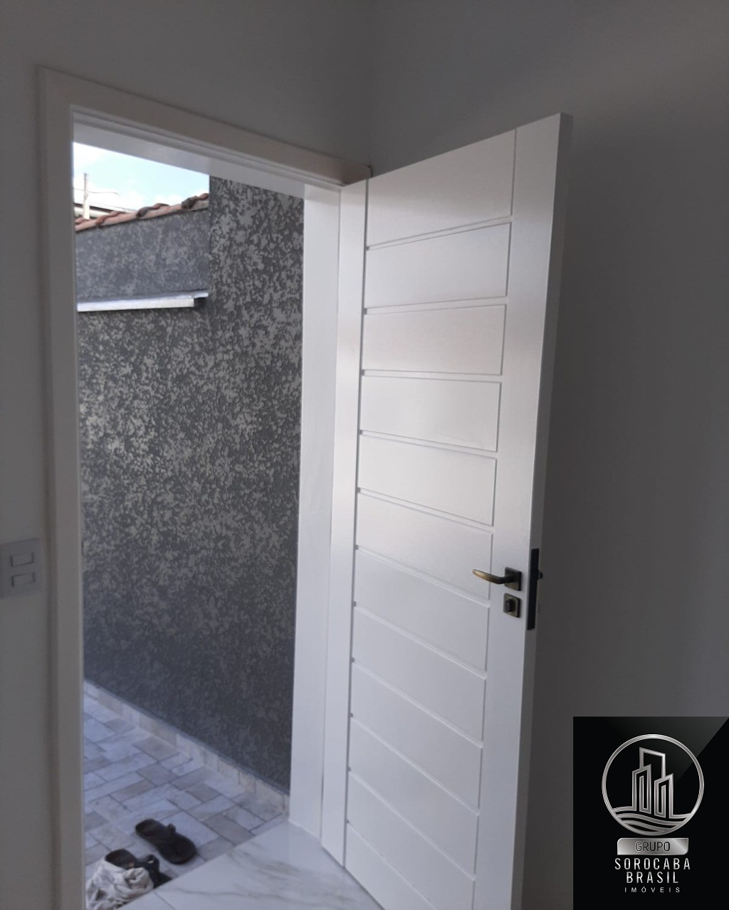 Casa com 2 dormitórios à venda, 50 m² por R$ 185.000 - jardi