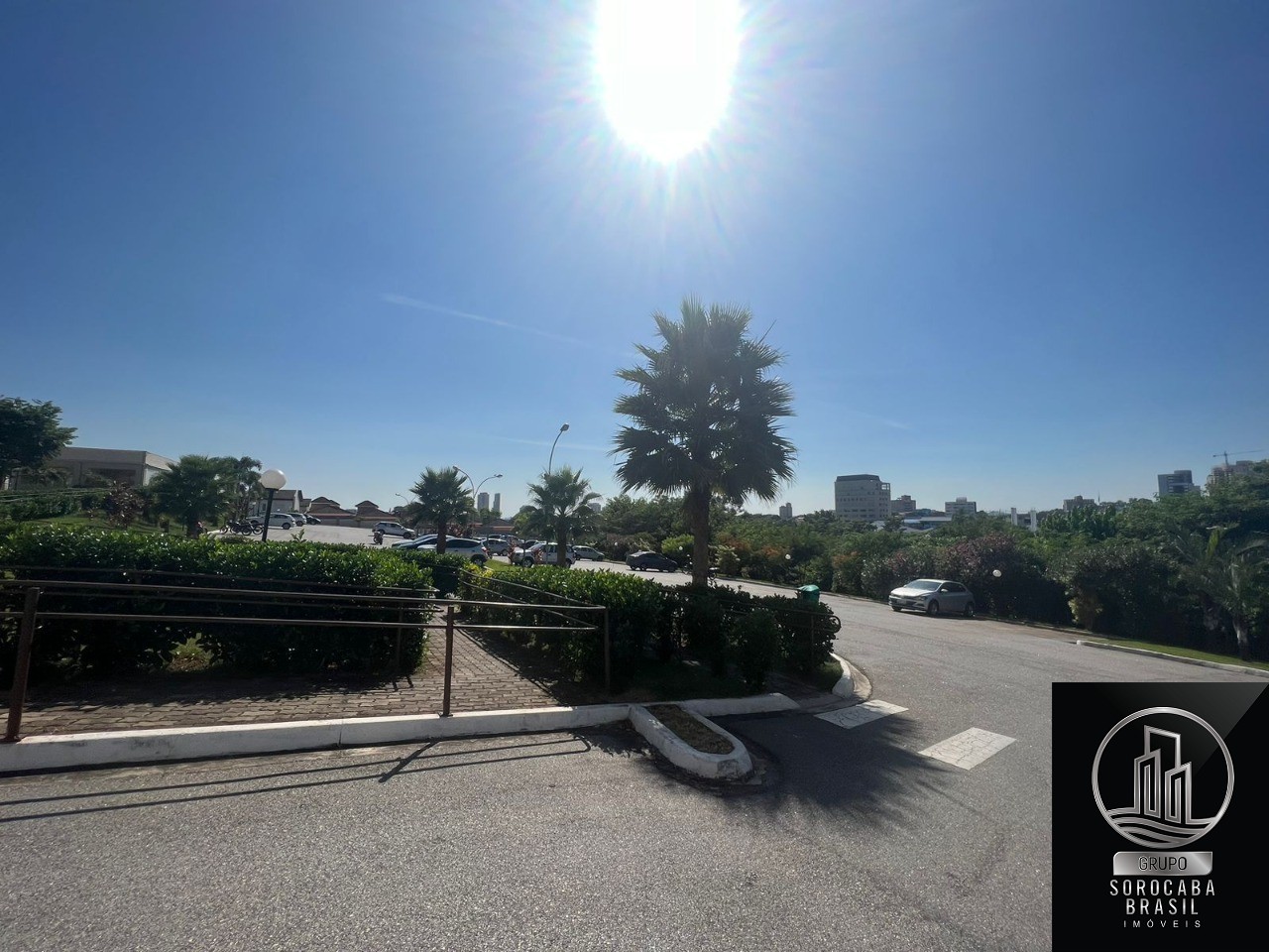 Apartamento com 2 dormitórios à venda, 50 m² por R$ 230.000 