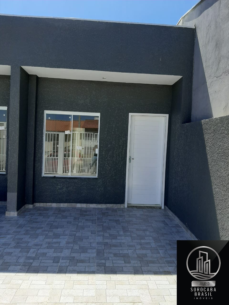 Casa com 2 dormitórios à venda, 52 m² por R$ 195.000 - jardi