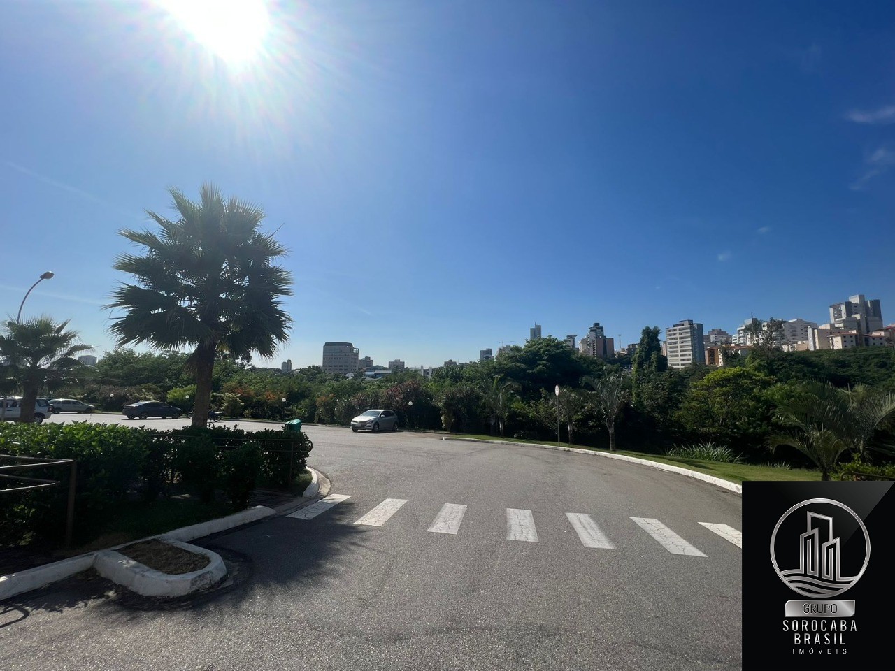 Apartamento com 2 dormitórios à venda, 50 m² por R$ 230.000 