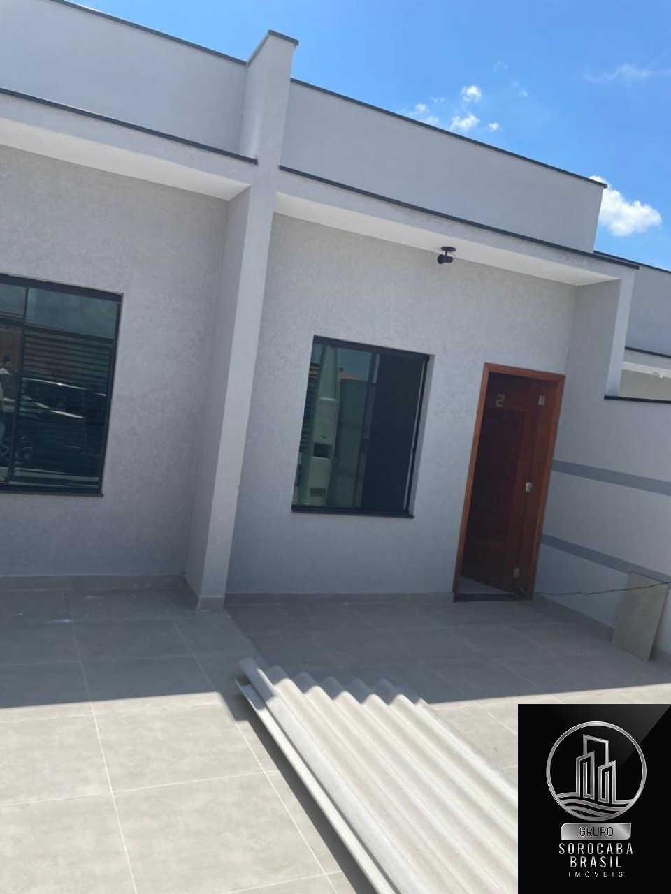 Casa com 2 dormitórios à venda, 50 m² por R$ 205.000 - parqu