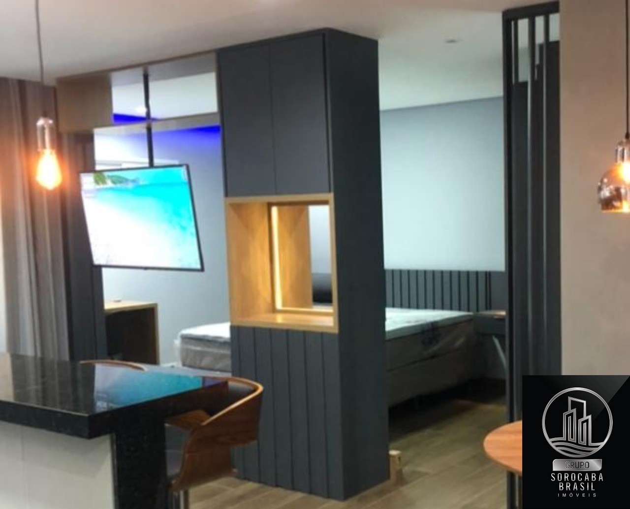 Apartamento com 1 dormitório para alugar, 44 m² por R$ 2.903
