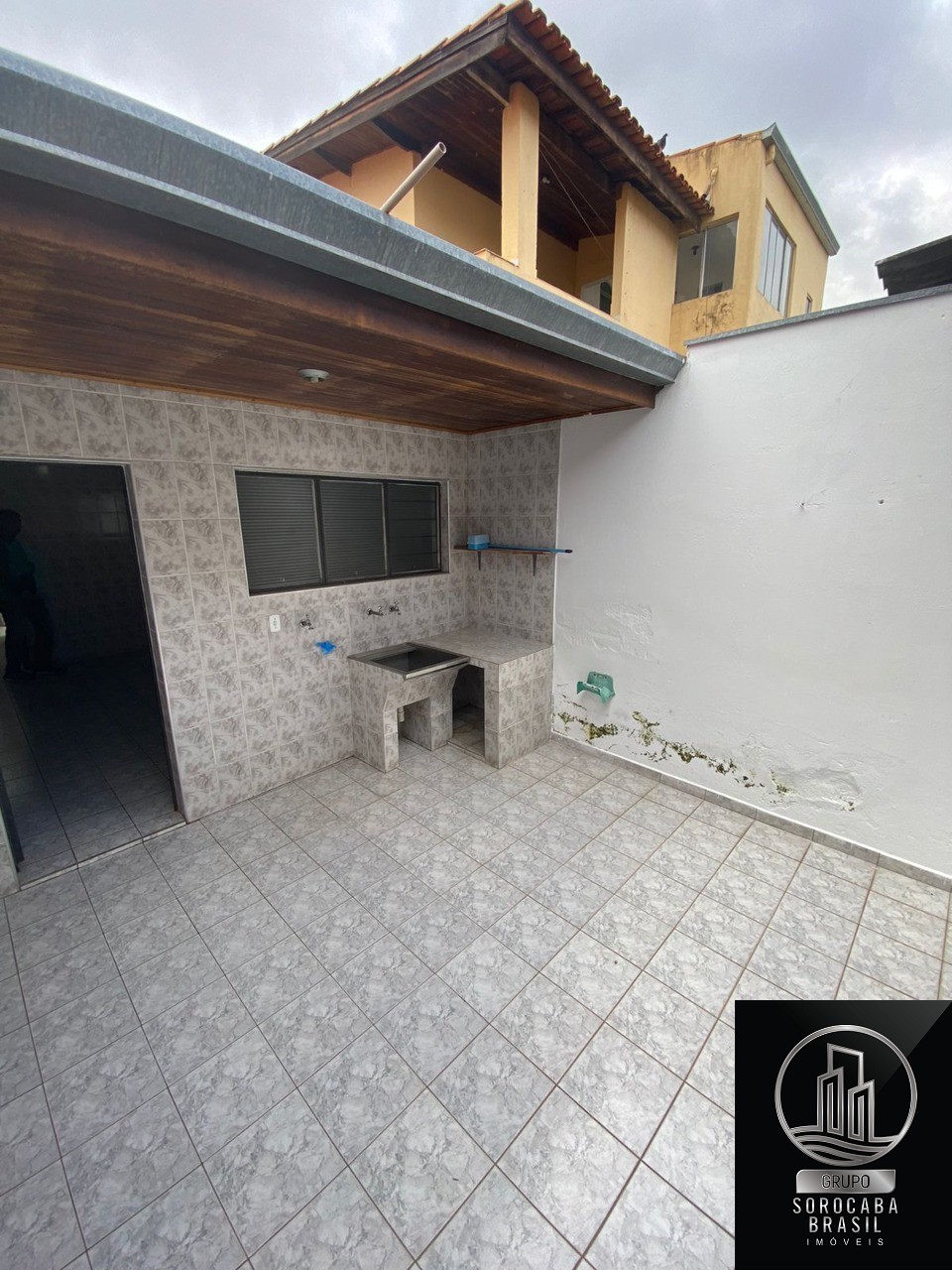 Casa com 1 dormitório à venda, 60 m² por R$ 245.000 - vila h