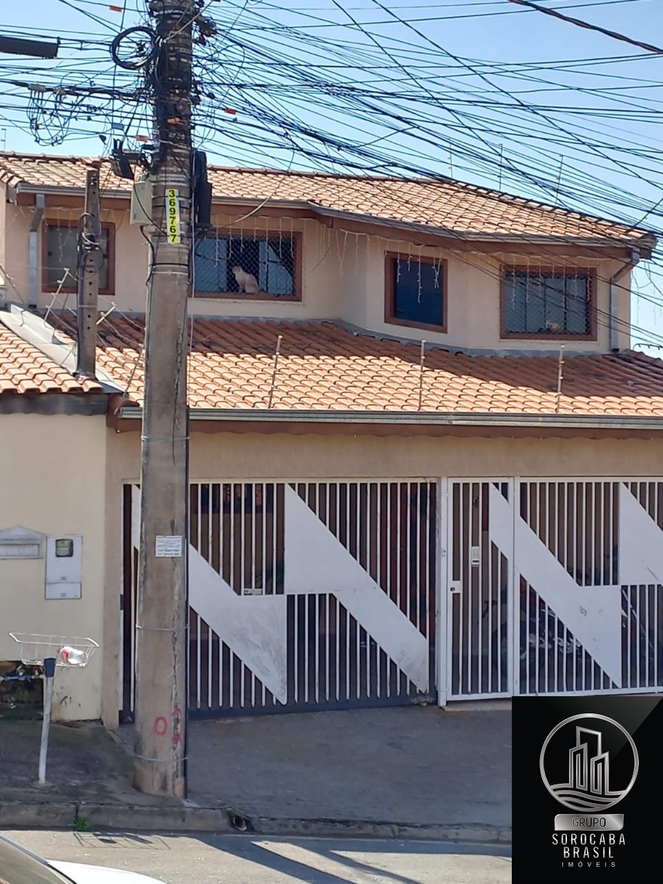 Casa com 2 dormitórios à venda, 238 m² por R$ 550.000 - wane