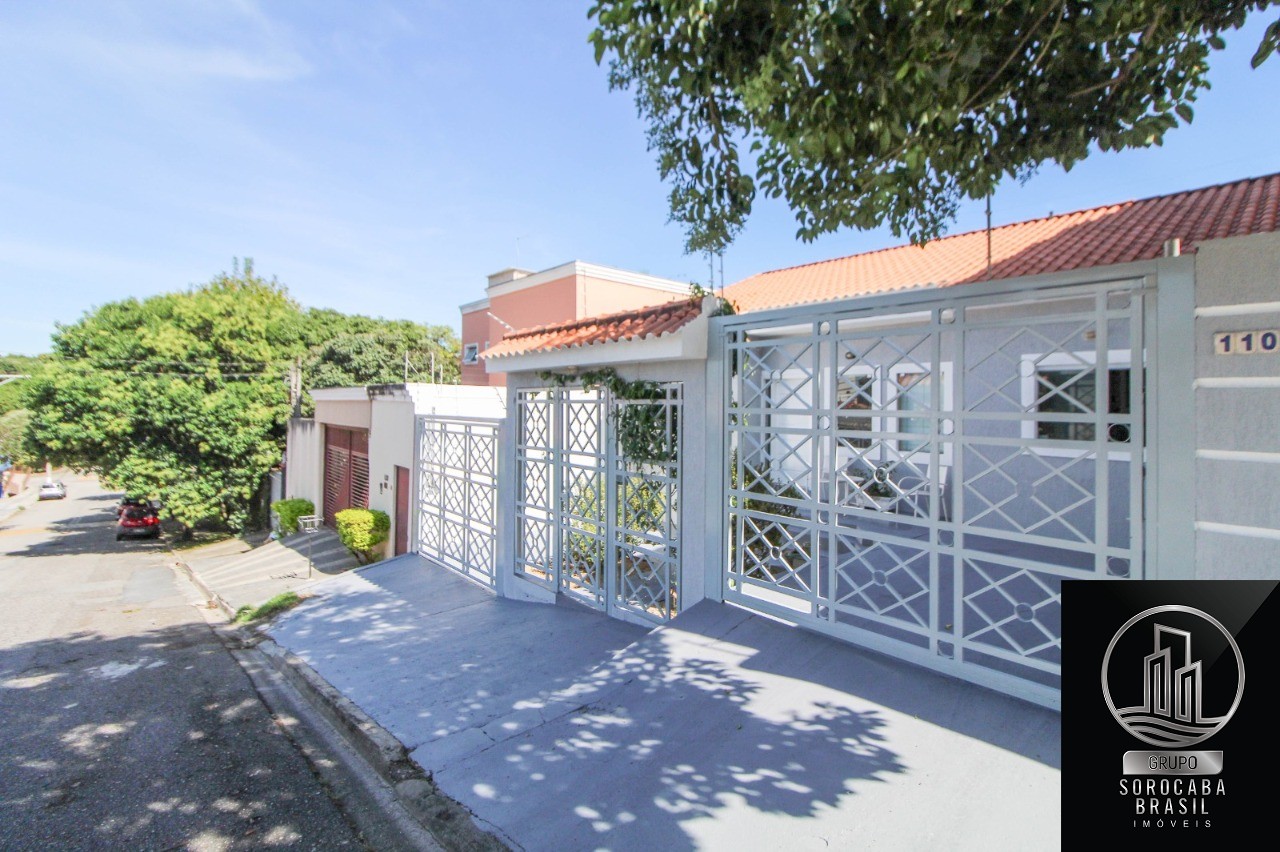 Casa com 4 dormitórios à venda, 195 m² por R$ 590.000,00 - j
