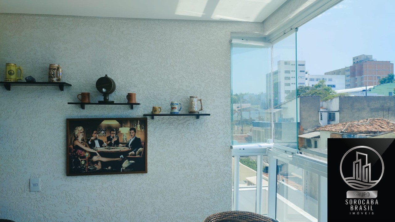 Apartamento com 3 dormitórios à venda, 105 m² por R$ 900.000