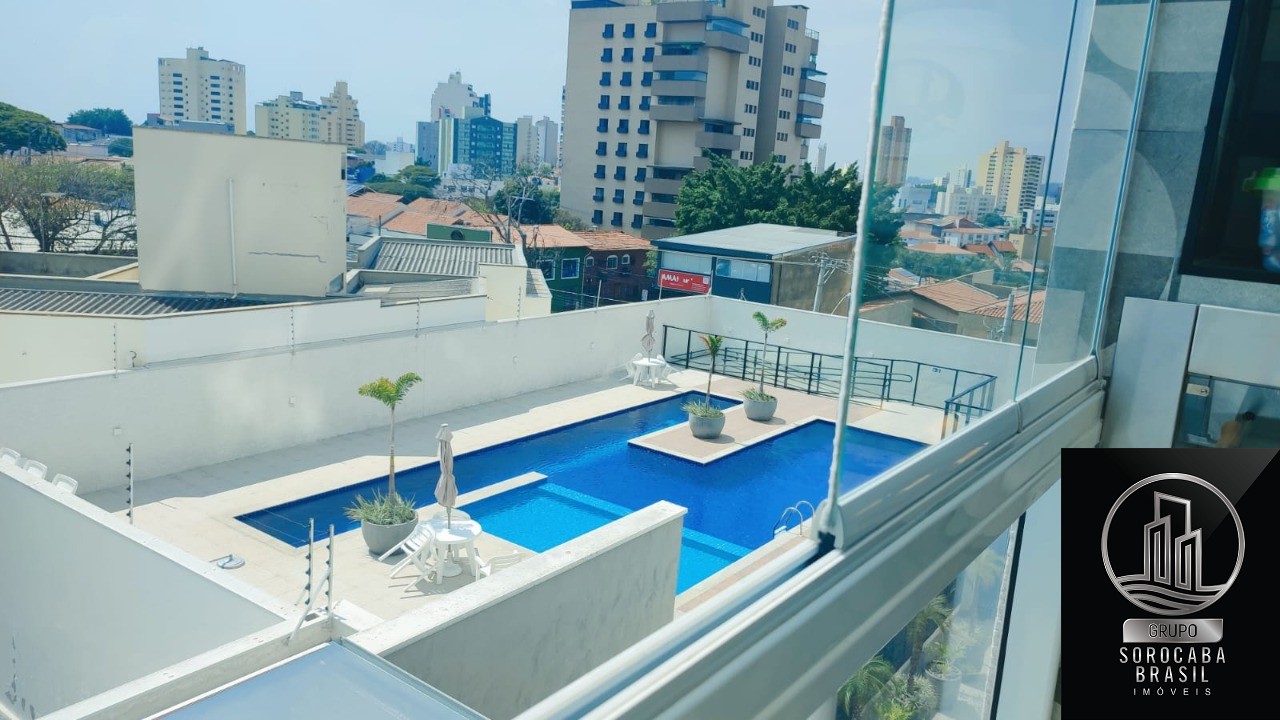 Apartamento com 3 dormitórios à venda, 105 m² por R$ 900.000