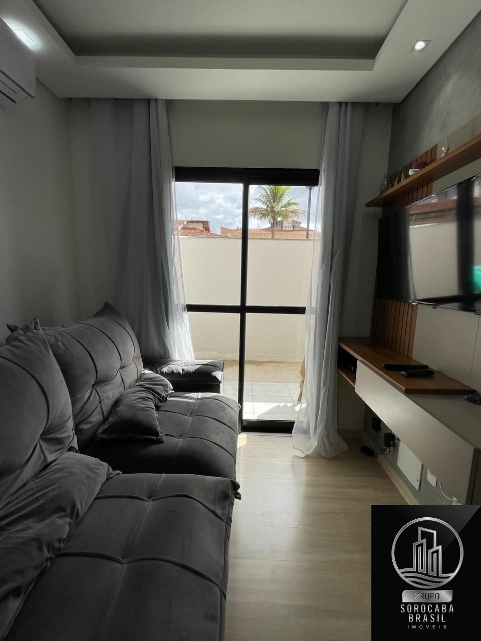 Apartamento com 2 dormitórios à venda, 59 m² por R$ 355.000 