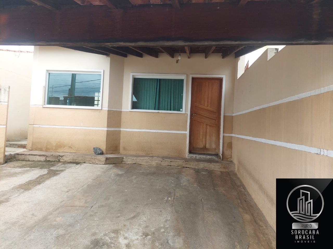 R$ 320.000 casa com 2 dormitórios à venda, 69 m² por R$ 320.