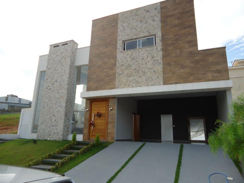 Sobrado com 3 dormitórios à venda, 245 m² por R$ 1.000.000 -