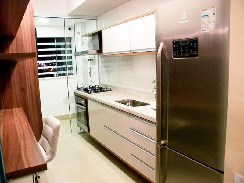 Apartamento com 3 dormitórios à venda, 96 m² por R$ 495.000 