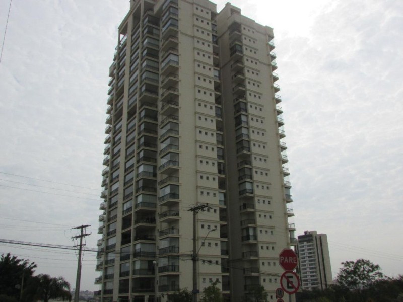 Apartamento com 3 dormitórios à venda, 196 m² - condomínio ú