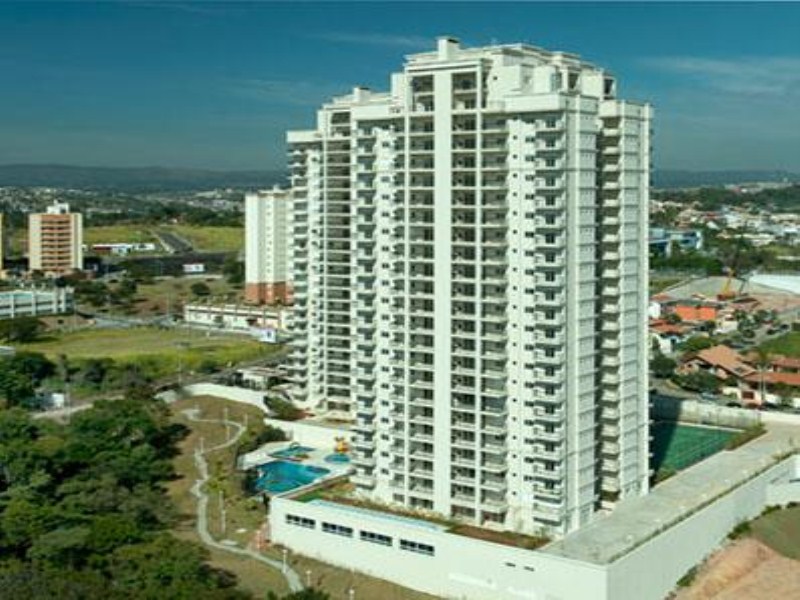 Apartamento com 3 dormitórios à venda, 196 m²- condomínio ún