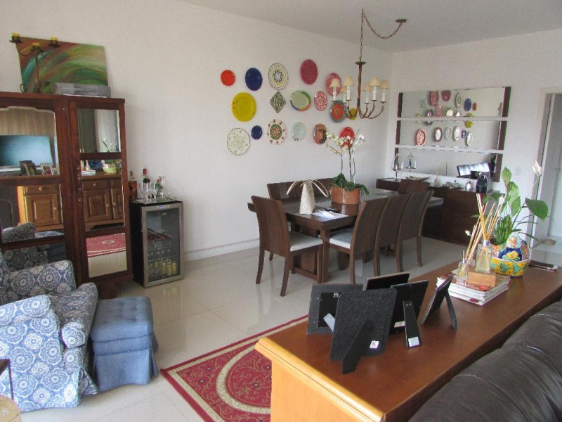 Apartamento com 3 suítes à venda, 196 m² por R$ 1.550.000 - 