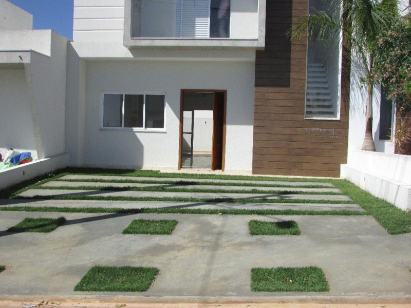Sobrado com 3 dormitórios à venda, 150 m² por R$ 540.000,00 