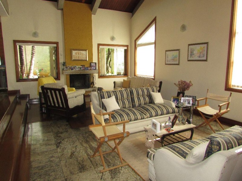 Sobrado com 4 dormitórios à venda, 780 m² por R$ 3.100.000,0